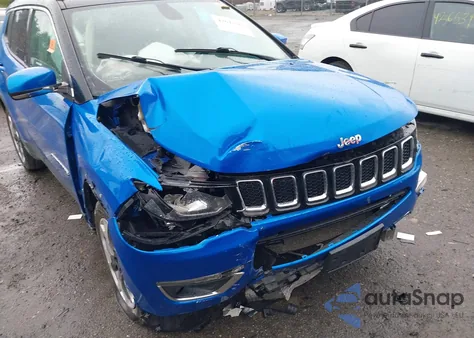 2020 Jeep Compass Limited 4X4 из США, поврежденный, VIN 3C4NJDCB8LT155071